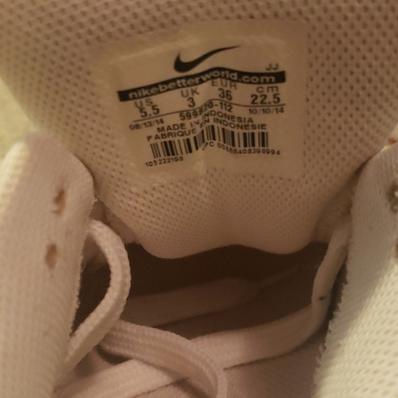 Air Max 1 Essential 'Fireberry' - Picture 2 of 3